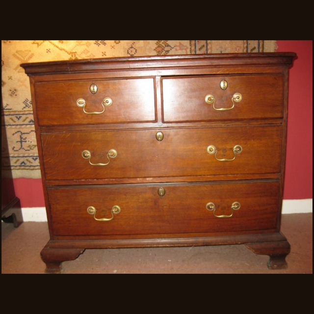 18th C Low Oak Chest - Image 2