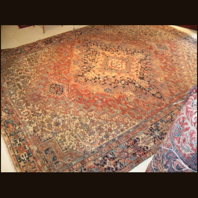Antique Persian Heriz  9.3 x 13.9