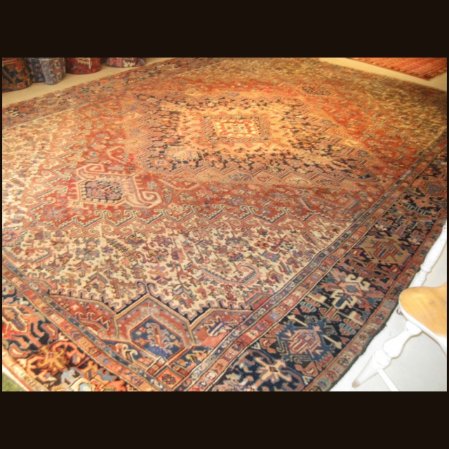 Antique Persian Heriz 9.3 x 13.9 - Image 4