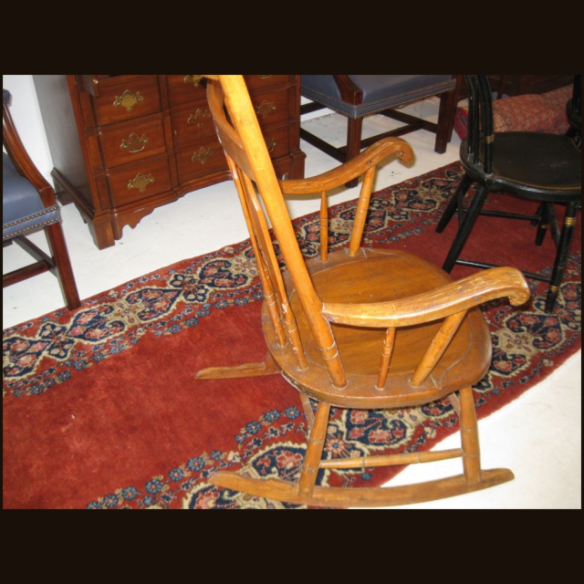 19th c Arrowback Windsor Rocker - Image 2