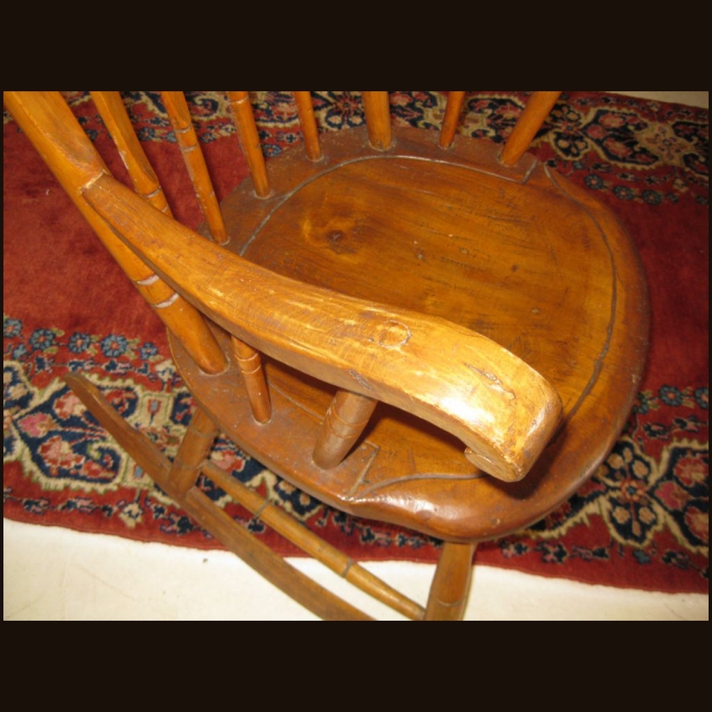 19th c Arrowback Windsor Rocker - Image 4