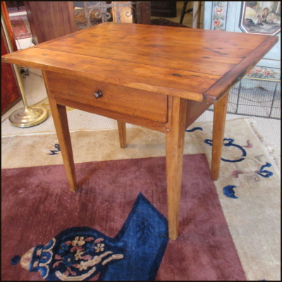 18th c American Pine Tavern Table