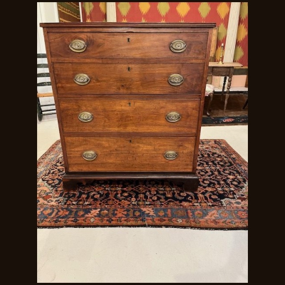 18th c American Walnut Chippendale Chest of Drawers